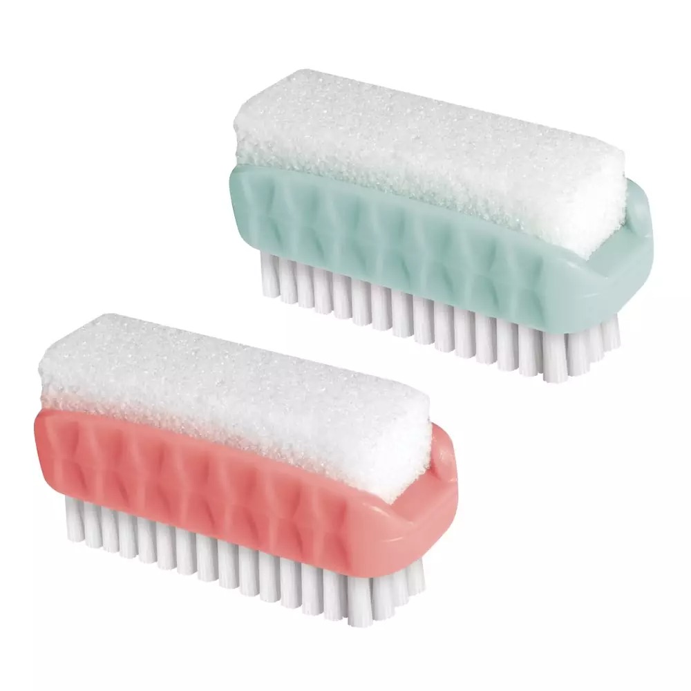 Kartáč na nehty s pemzou