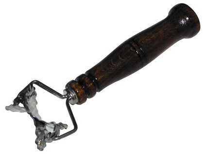 rádýlko kolečko pr.5cm nerez+dřev.rukojeť