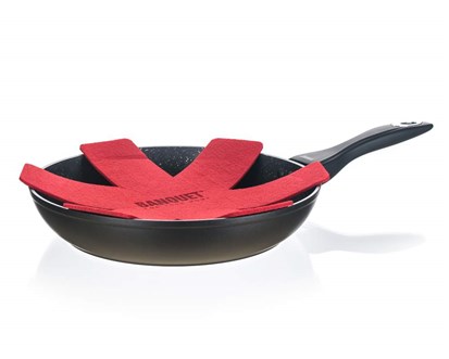 BANQUET Pánev s nepřilnavým povrchem LUMIA 28 x 5,3 cm s ochrannou proložkou 32 cm